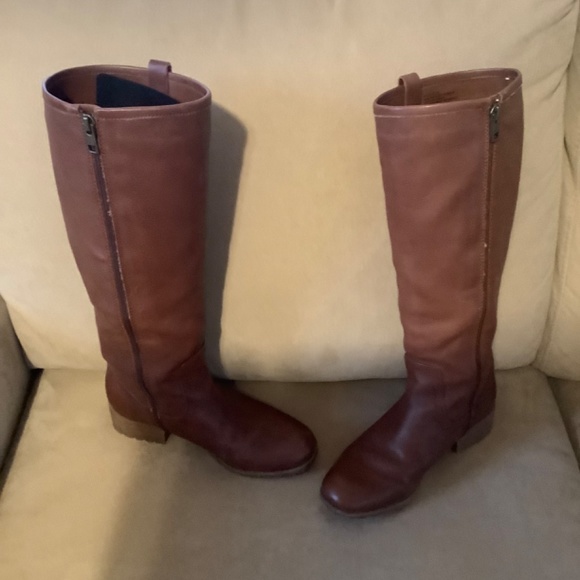 Bass Leather Boots - Picture 6 of 7